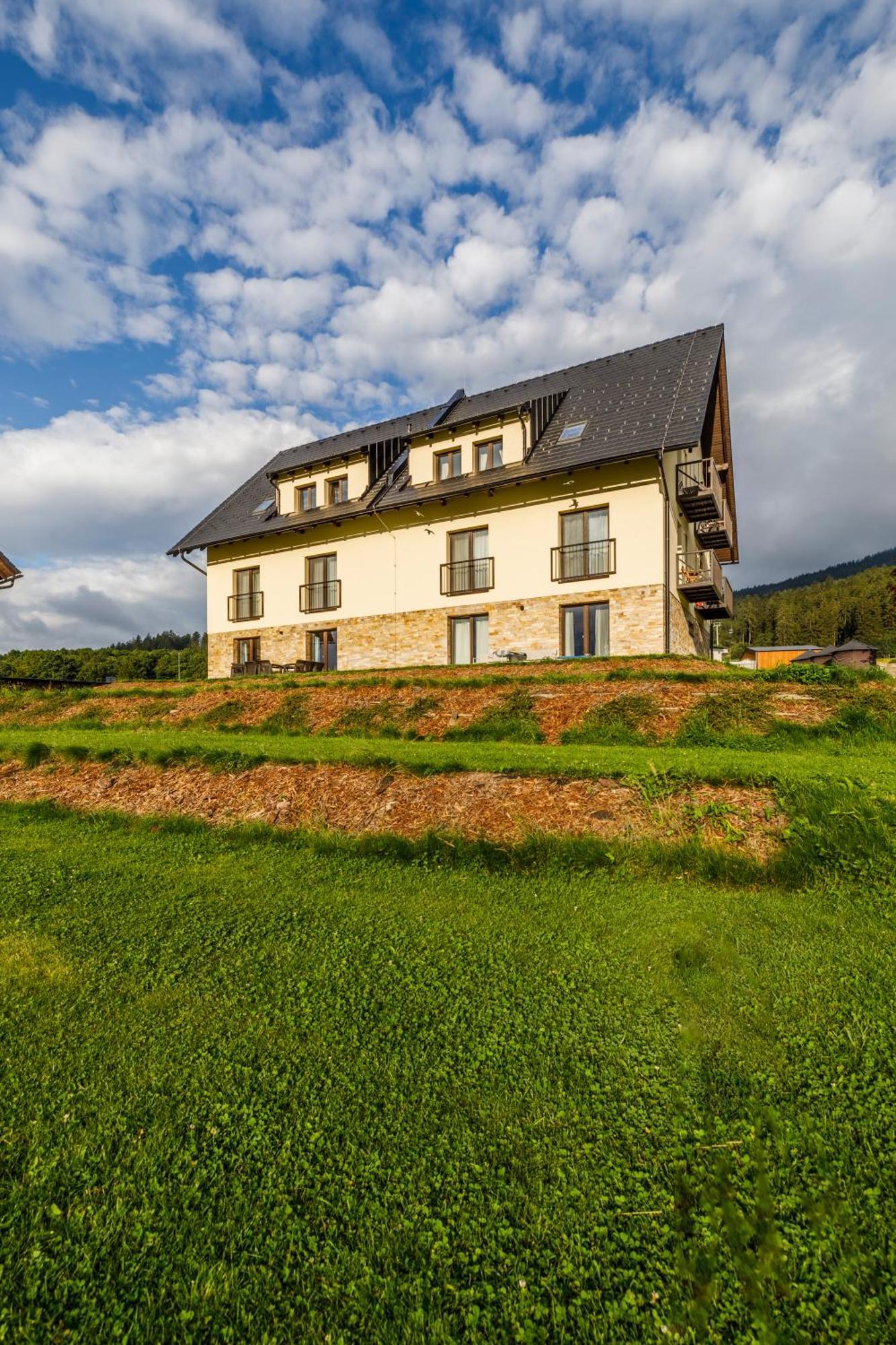 Apartman Simon - Horsky Resort Bukova Hora - Červená Voda Zewnętrze zdjęcie